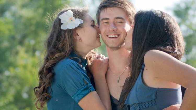 2girls1guy960